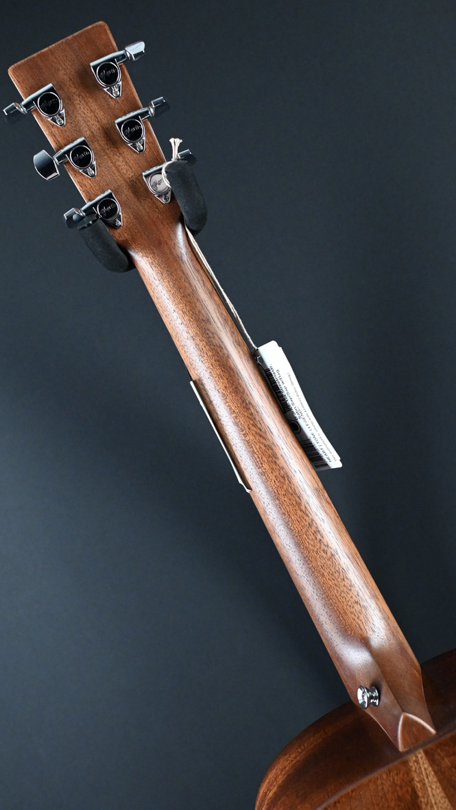 Martin Junior Series DJR-10E Streetmaster Acoustic/Electric Guitar #925