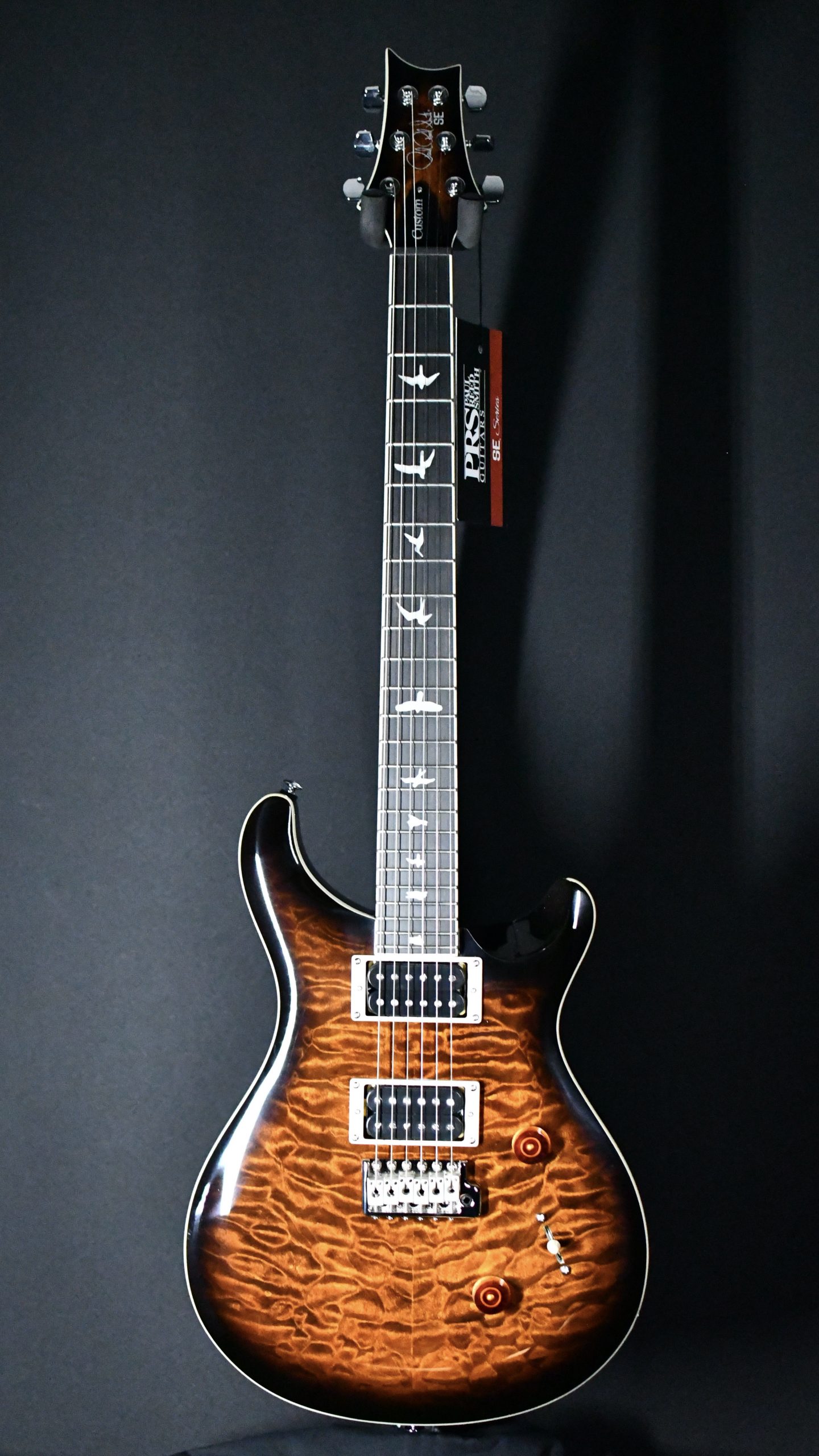 PRS SE Custom 24 Quilt Top Black Gold Sunburst #988 - Bay