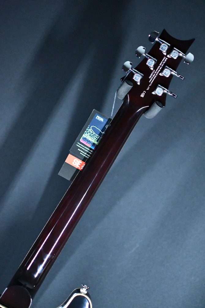 PRS SE Hollowbody II Piezo Black Gold Sunburst #902
