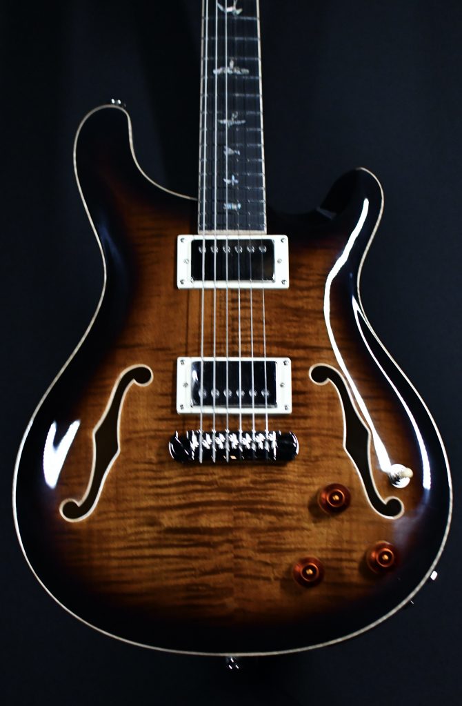 PRS SE Hollowbody II Piezo Black Gold Sunburst #109