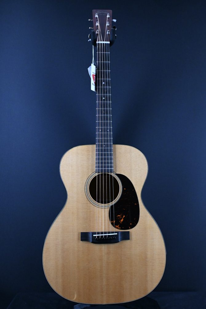 Martin 2024 000-18 Acoustic Guitar #343
