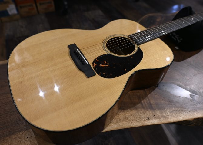 Martin 2024 000-18 Acoustic Guitar #343