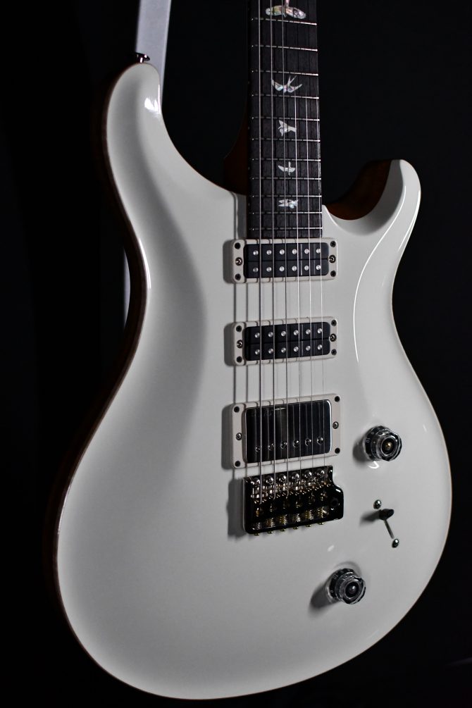 PRS Studio Antique White w/ Natural Back #143
