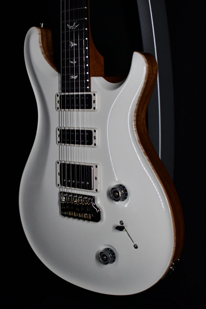 PRS Studio Antique White w/ Natural Back #143