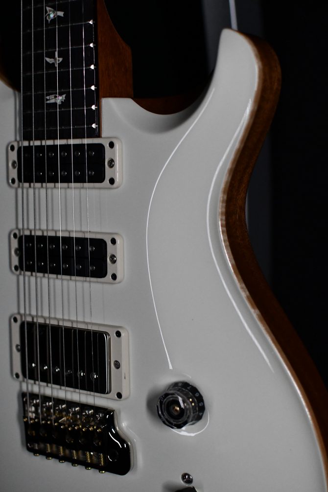 PRS Studio Antique White w/ Natural Back #143