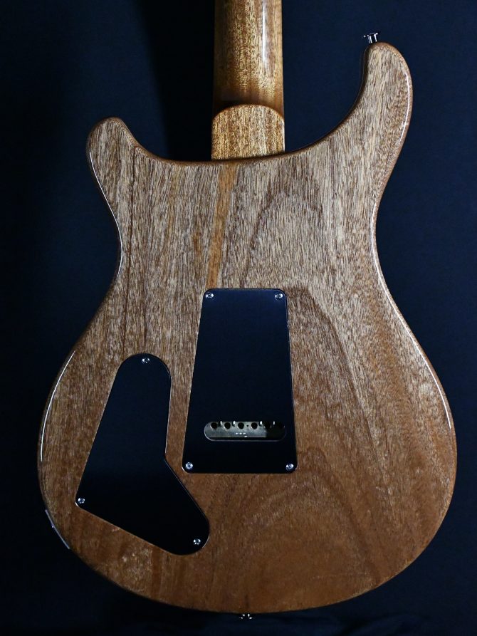 PRS Studio Antique White w/ Natural Back #143