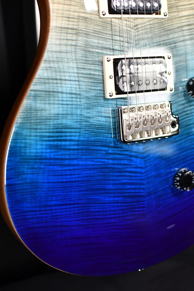 PRS SE Custom 24 Limited Edition Blue Fade #469