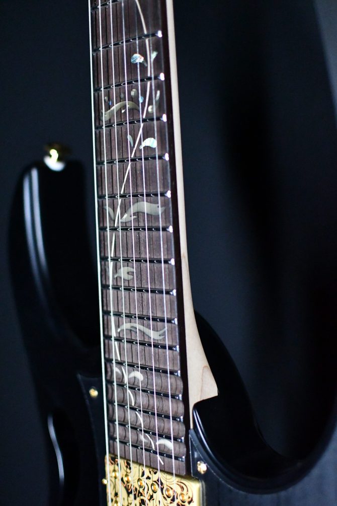 Ibanez PIA3761-XB Steve Vai Signature Onyx Black