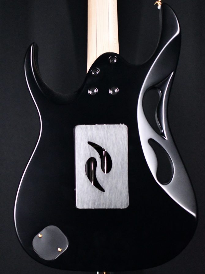 Ibanez PIA3761-XB Steve Vai Signature Onyx Black