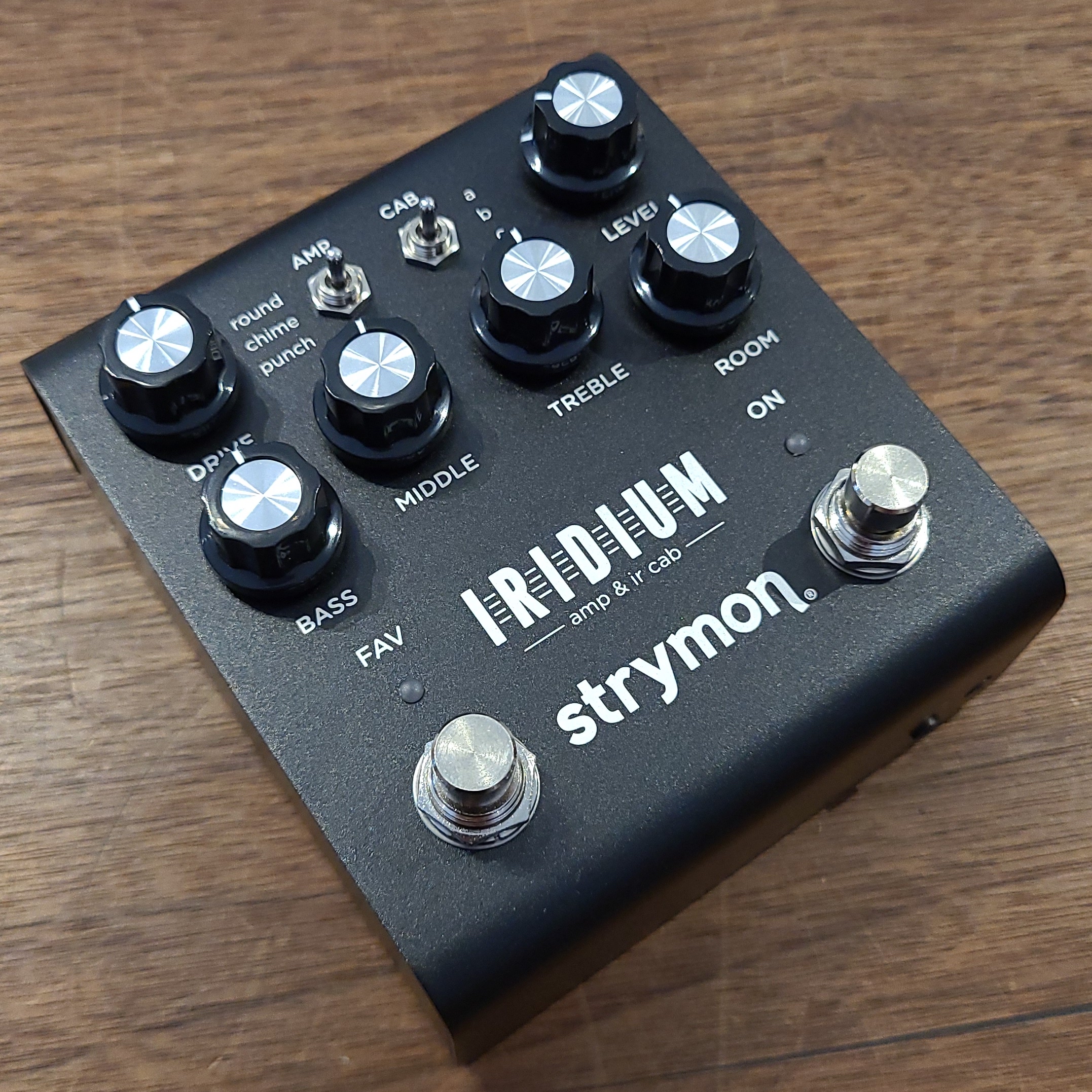 Strymon Iridium Amp Modeler and Cab IR Bay Tunes Guitars