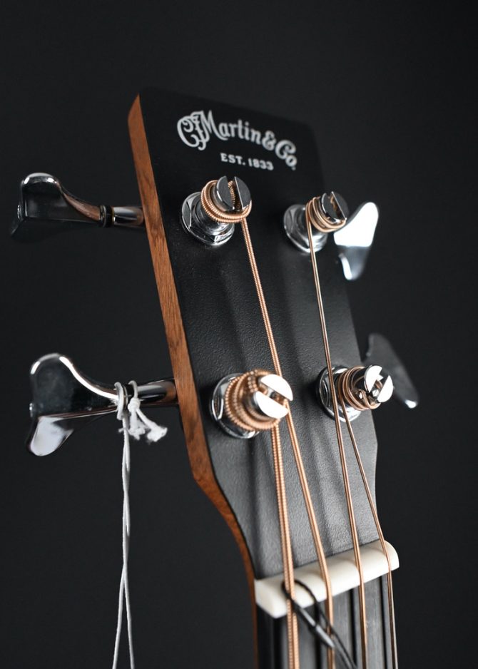 Martin 000CJR-10E Acoustic Bass Guitar #688