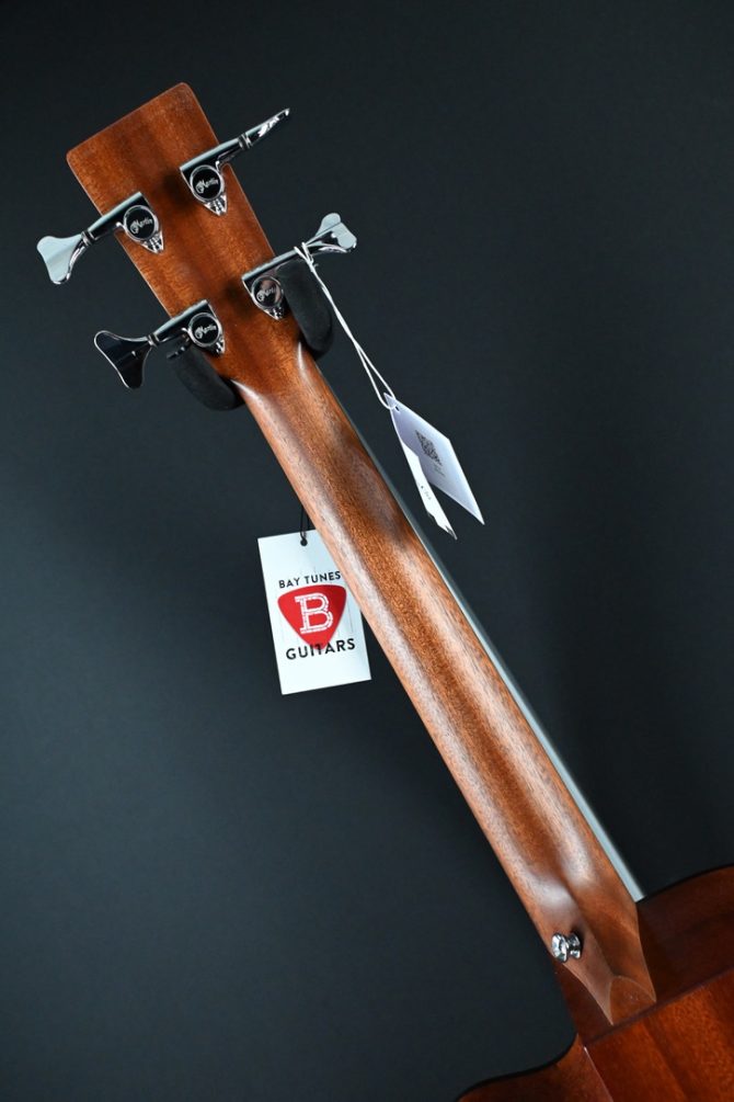 Martin 000CJR-10E Acoustic Bass Guitar #688