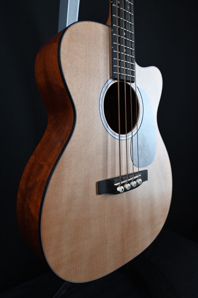Martin 000CJR-10E Acoustic Bass Guitar #688
