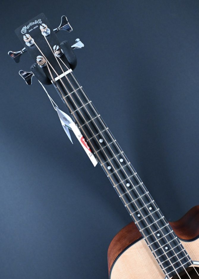 Martin 000CJR-10E Acoustic Bass Guitar #688