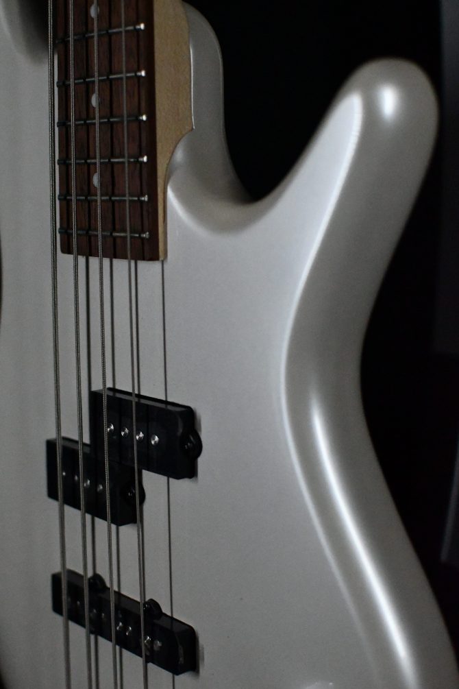 Ibanez GSR200-PW Gio Series 4-String Bass Guitar Pearl White #819