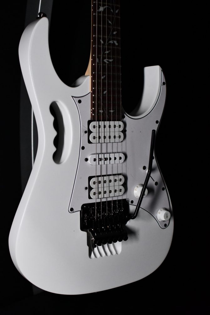 Ibanez JEMJR-WH Steve Vai Signature White #260