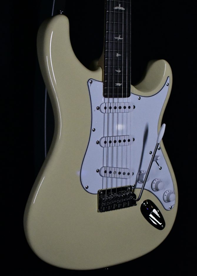 PRS SE Silver Sky Rosewood Moon White #827