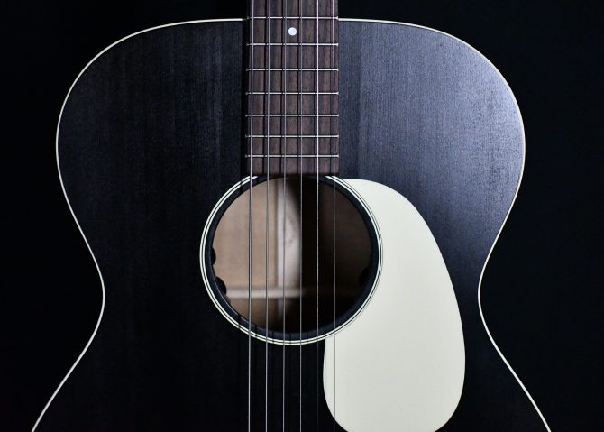 Martin 000-17E Black Smoke Acoustic Guitar #347