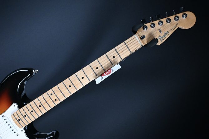 Fender Standard Stratocaster MIM Brown Sunburst 2008