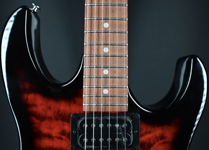 Ibanez Gio Series GRX70QA-TRB Transparent Red Burst #525