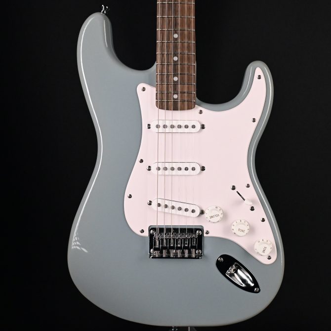 Squier Bullet Stratocaster HT Sonic Gray 2022