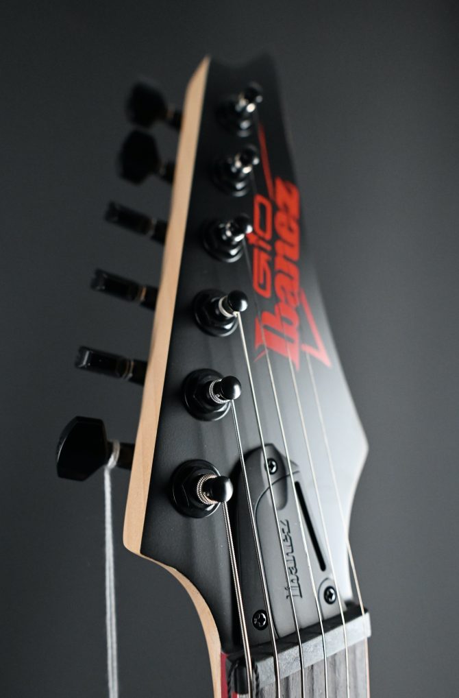 Ibanez Gio Series GRG131DX-BKF Black Flat #736