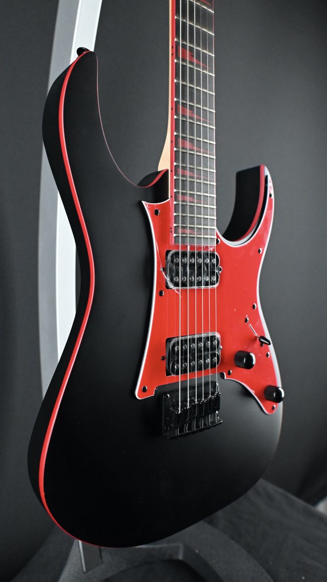 Ibanez Gio Series GRG131DX-BKF Black Flat #736