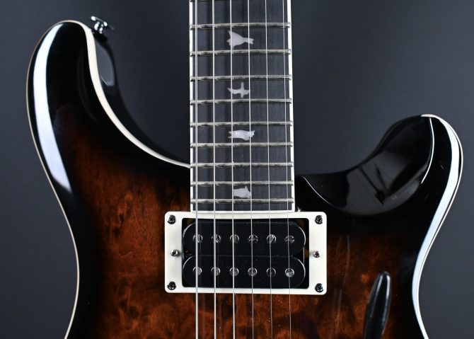 PRS SE Custom 24 Quilt Black Gold Burst 2023