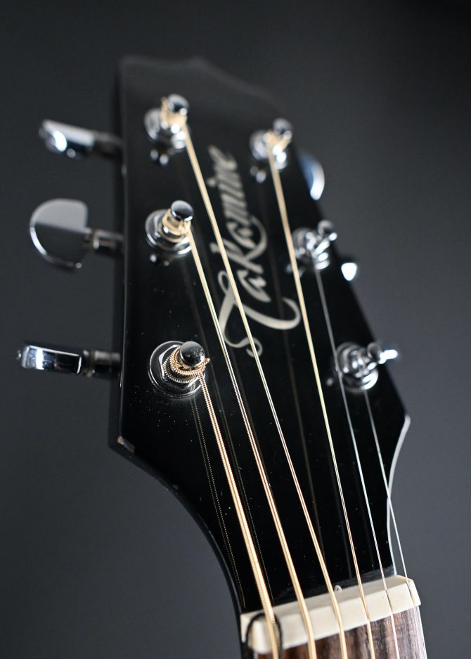 Takamine EF261S-BL Black Acoustic Electric Guitar 2000