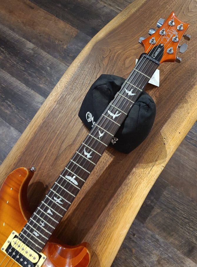 PRS SE Custom 22 Semi Hollow Vintage Sunburst 2019