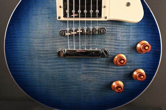 Epiphone Les Paul Standard Plus Top Trans Blue Electric Guitar 2007