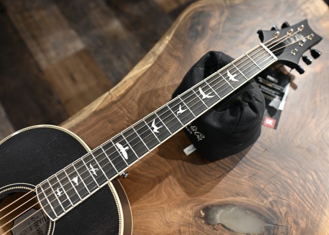 PRS SE P20E Tonare Parlor Acoustic Black Dog Hair #750