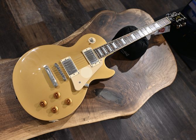 Epiphone Les Paul Standard Metallic Gold Electric Guitar 2012