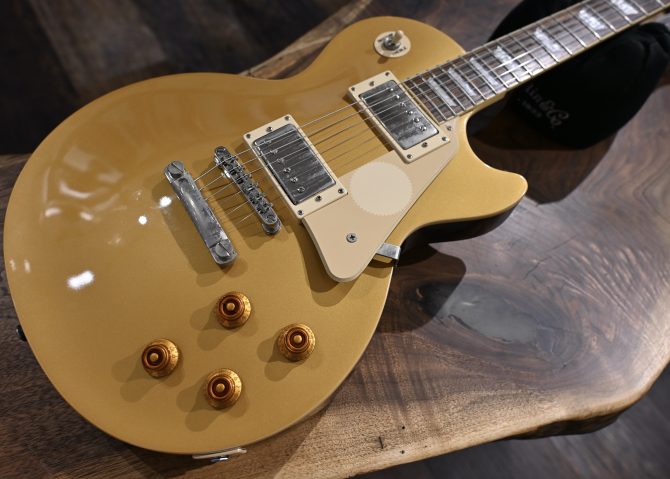 Epiphone Les Paul Standard Metallic Gold Electric Guitar 2012