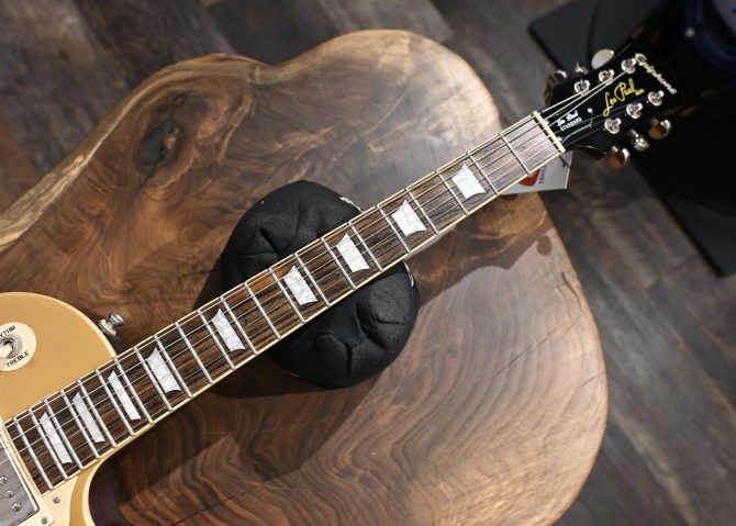Epiphone Les Paul Standard Metallic Gold Electric Guitar 2012