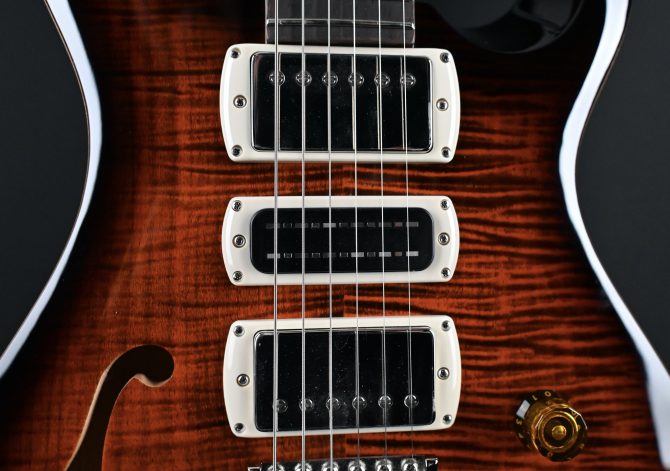 PRS SE Special Semi-Hollow Orange Tiger Smokeburst #659