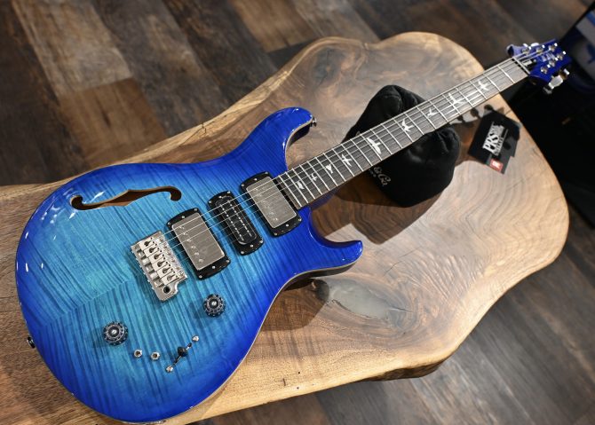 PRS SE Special Semi-Hollow Lake Blue #858