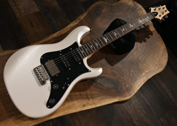 PRS SE Studio Standard Rosewood Pearl White #206