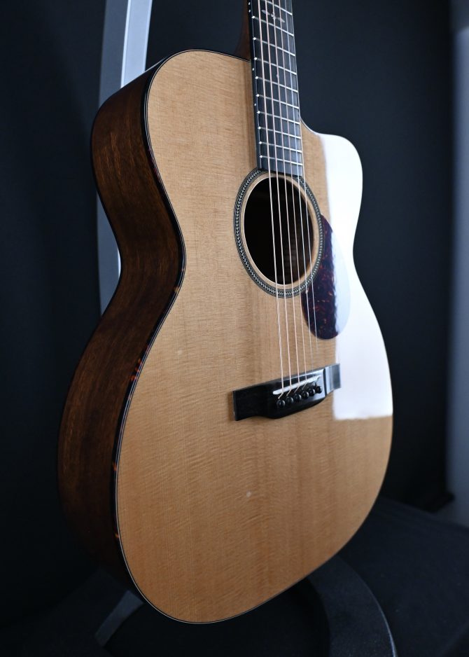 Eastman E1OMCE-Special Thermo-Cure Natural Acoustic #227