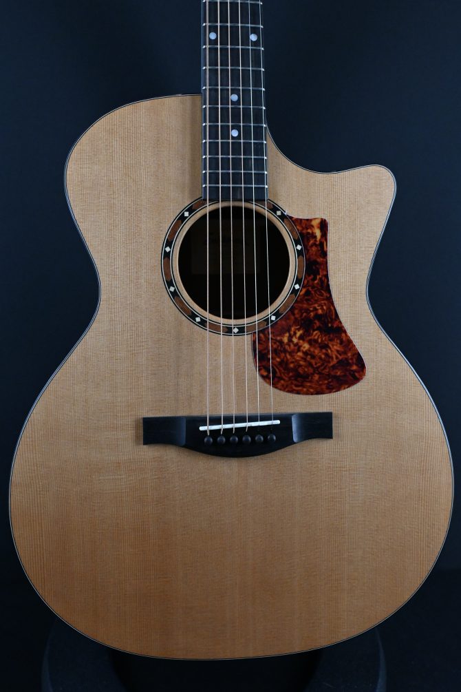 Eastman AC122-2CE Natural Auditorium Acoustic Guitar #957