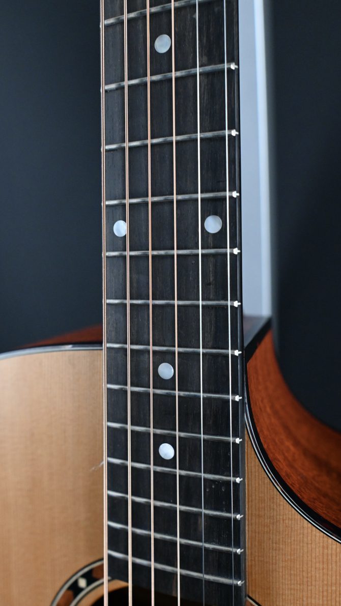 Eastman AC122-2CE Natural Auditorium Acoustic Guitar #957