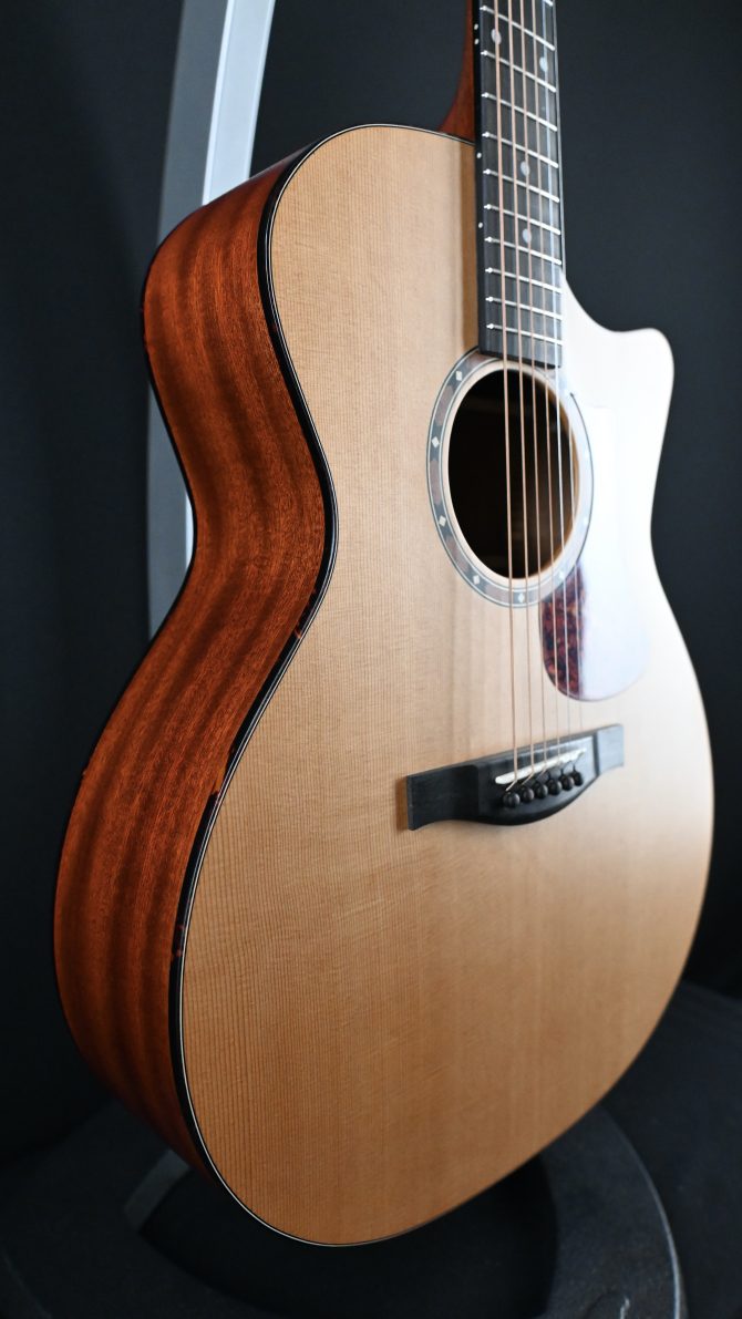 Eastman AC122-2CE Natural Auditorium Acoustic Guitar #957