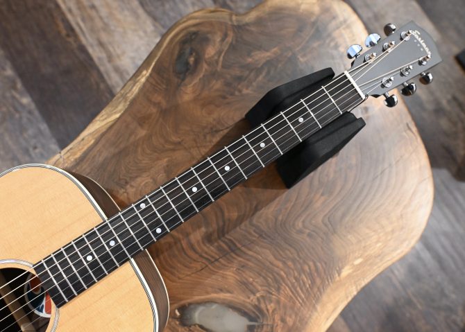 Eastman PCH2-OM Thermo-Cure Natural Acoustic #366