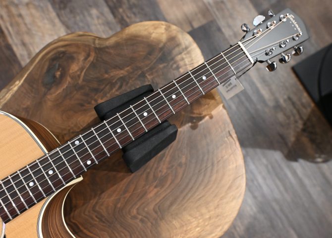 Eastman PCH2-GACE Thermo-Cure Natural Grand Auditorium #435