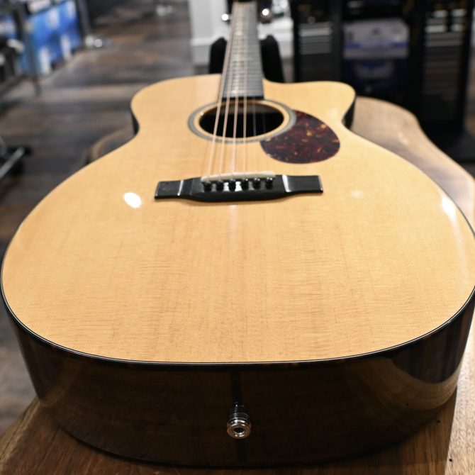 Eastman E1OMCE-Special Thermo-Cure Natural Acoustic #227