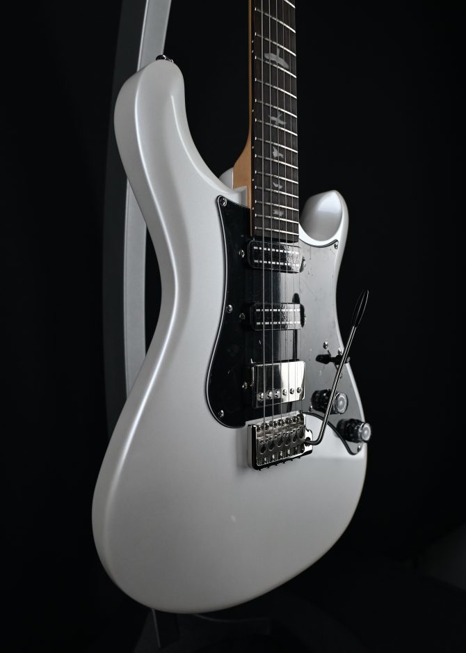 PRS SE Studio Standard Rosewood Pearl White #622