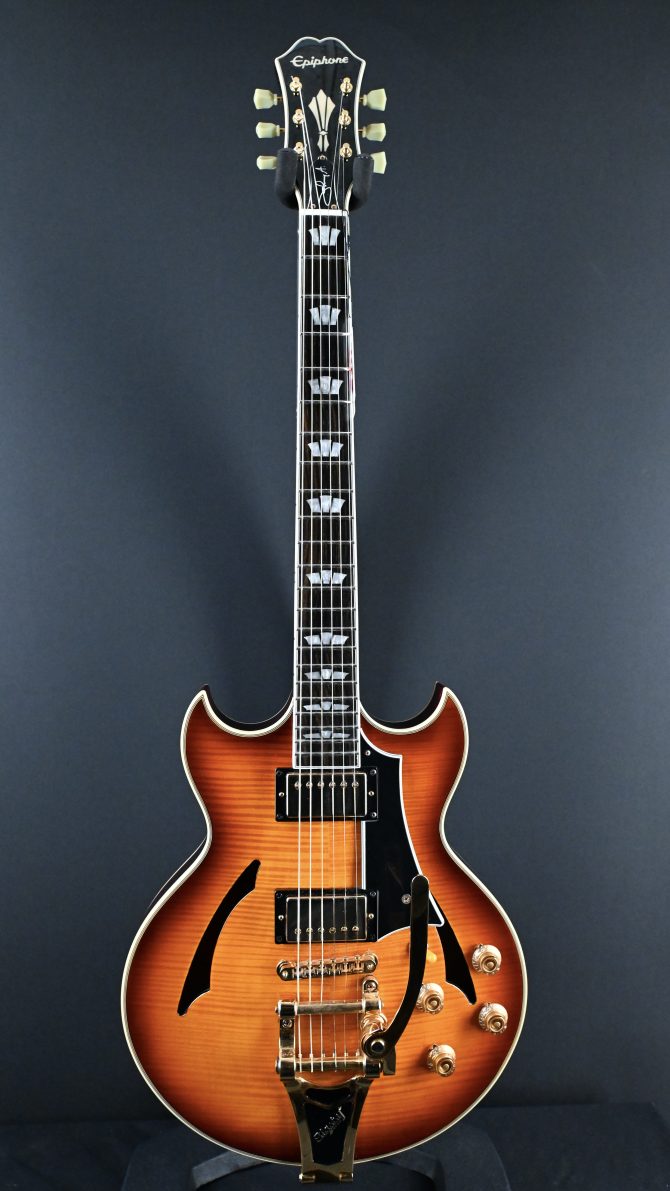 Epiphone Johnny A Signature Custom Outfit 2018