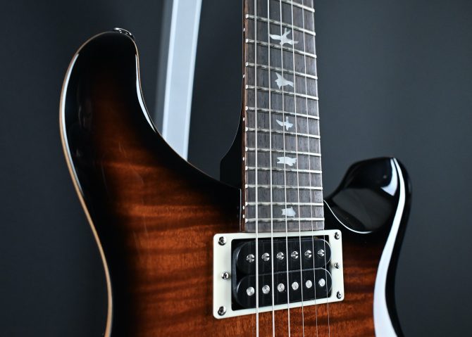 PRS SE Custom 24 Black Gold Burst 2024