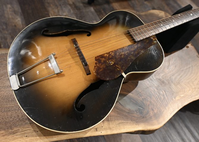 Epiphone Zenith Archtop Sunburst 1942