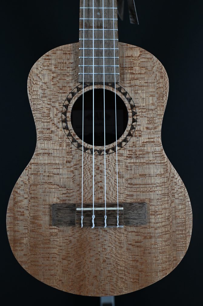 KA-20T Burled Meranti Tenor Ukulele